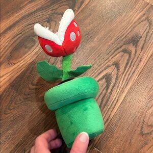 Nintendo Red and Green Piranha Plant Plush - Venus fly trap